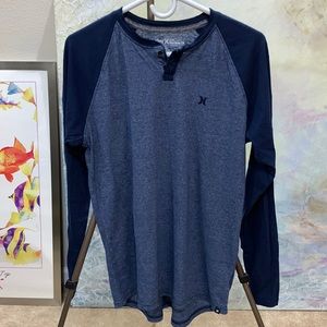 Hurley designed for Buckle premium fit size medium blue long sleeved shirt